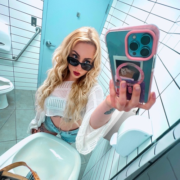 carlymc721